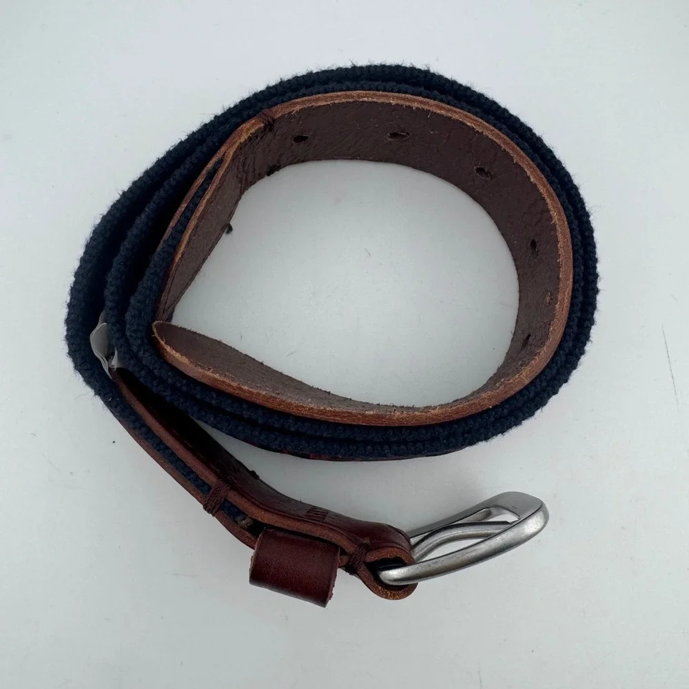 J.Crew Mens 32 Navy Blue Red Tartan Plaid Leather Canvas Belt K4680